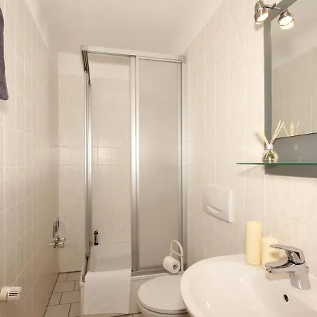 Hoeftresidenz Ferienwohnung 25 דירה אלט רדביץ